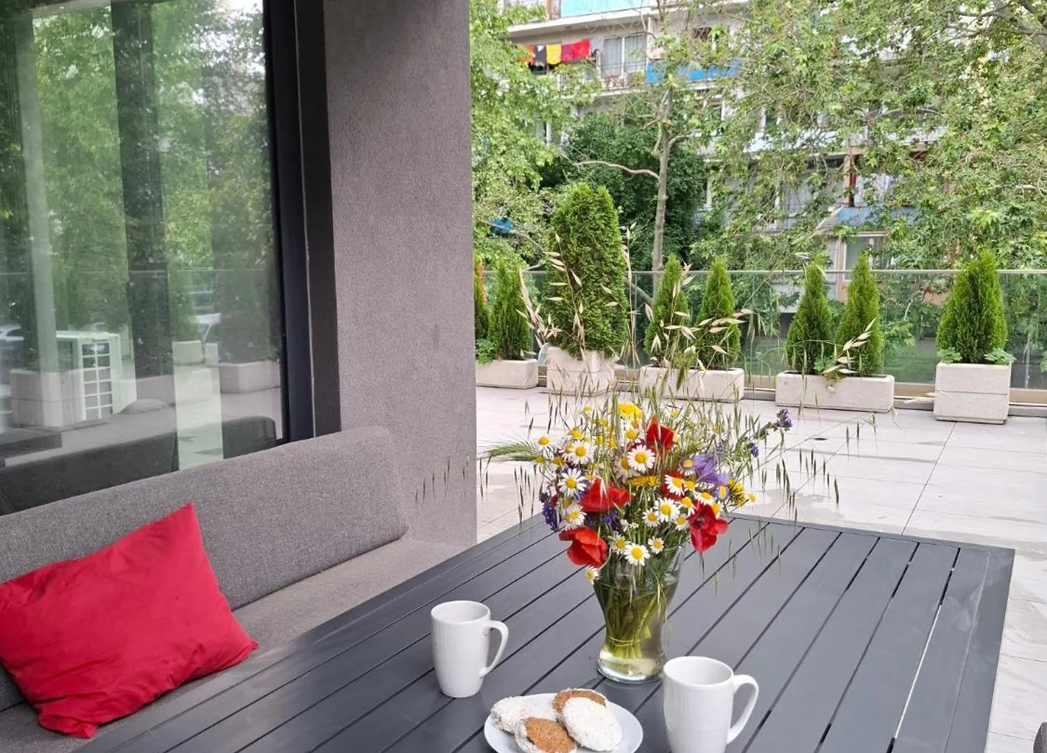 The Terrace Lounge Apartment By Rv Apartments Varna