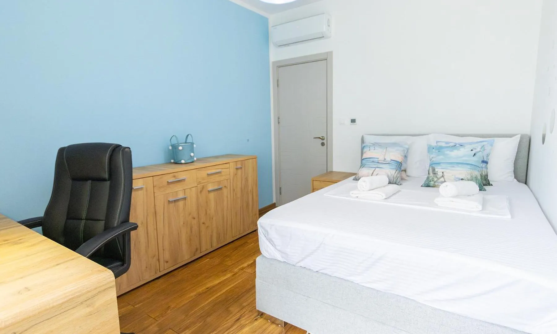 The Terrace Lounge Apartment By Rv Apartments Varna
